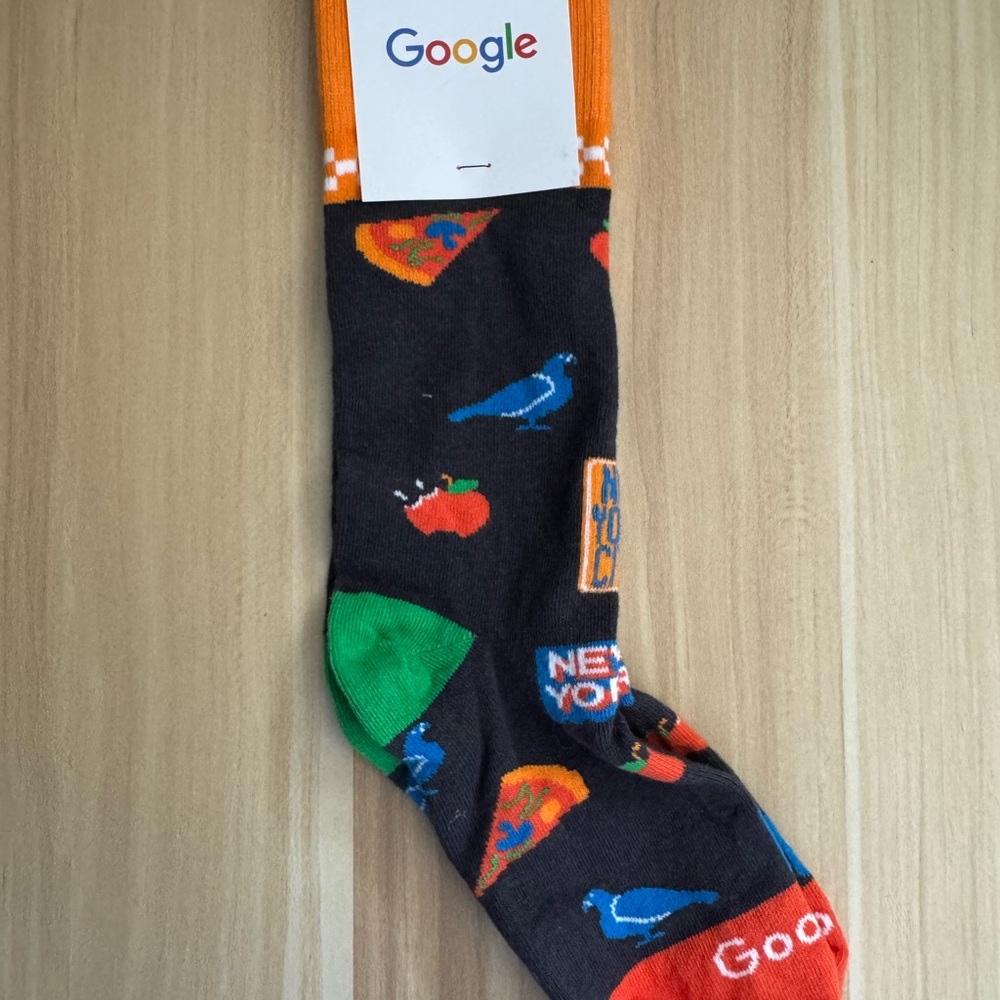 Google Black and Orange Men's Socks🌟